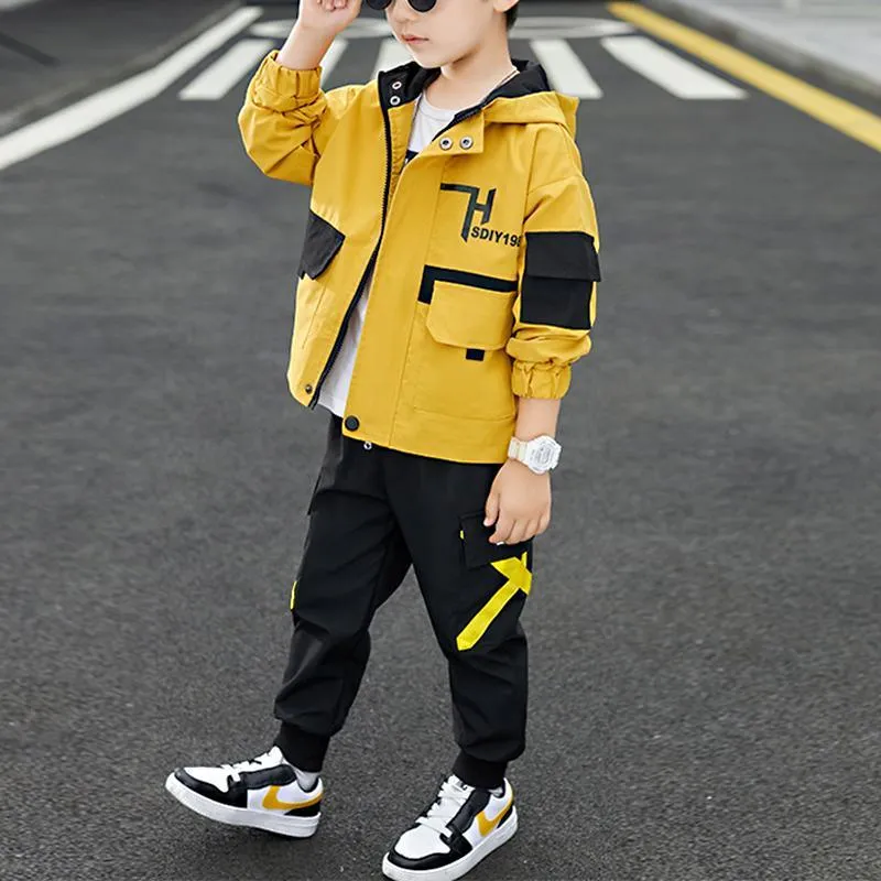 2-piece Color-block Pocket Design Coat & Pants for Boy