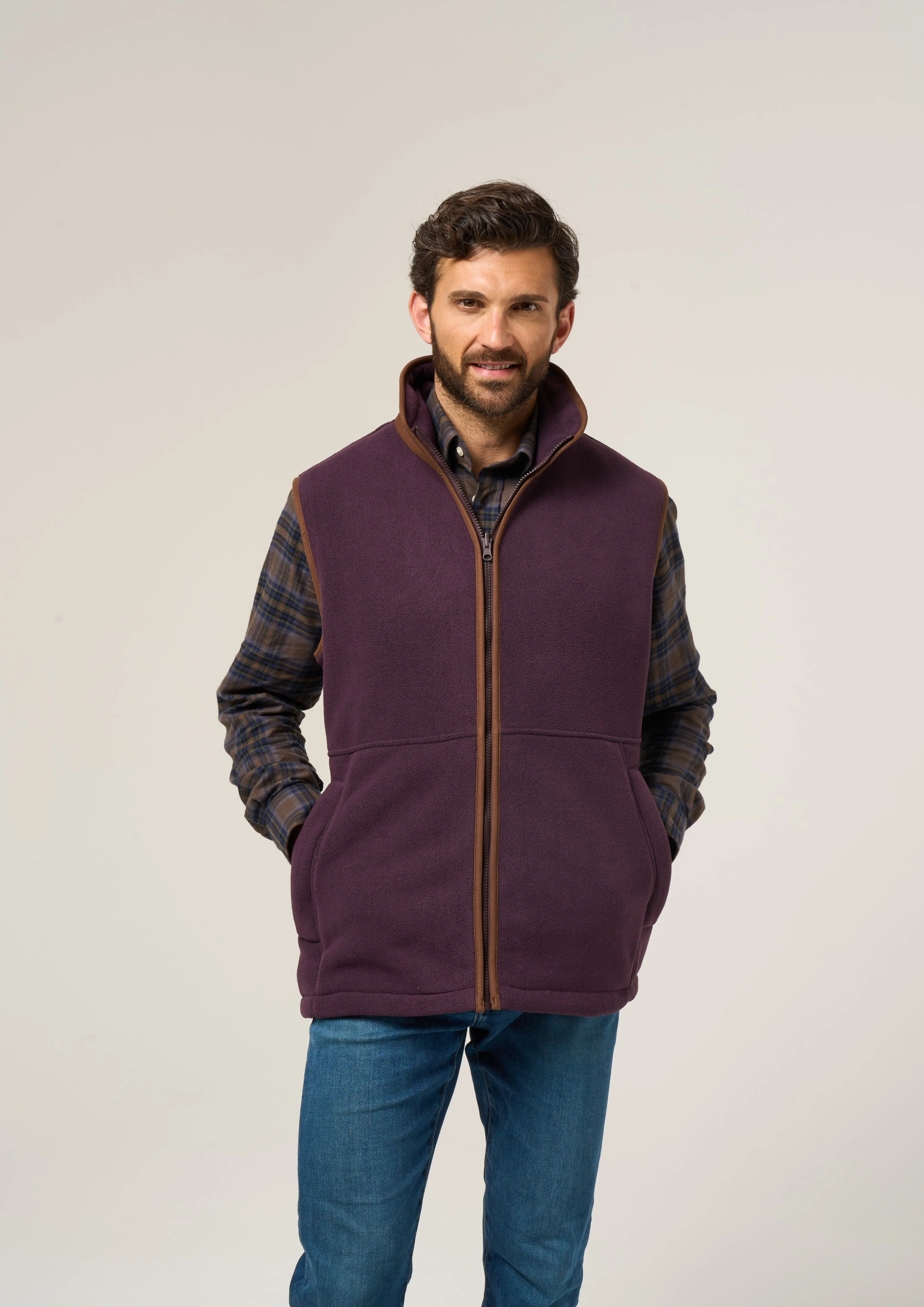 Aylsham Men's Fleece Gilet In Plum - Regular Fit