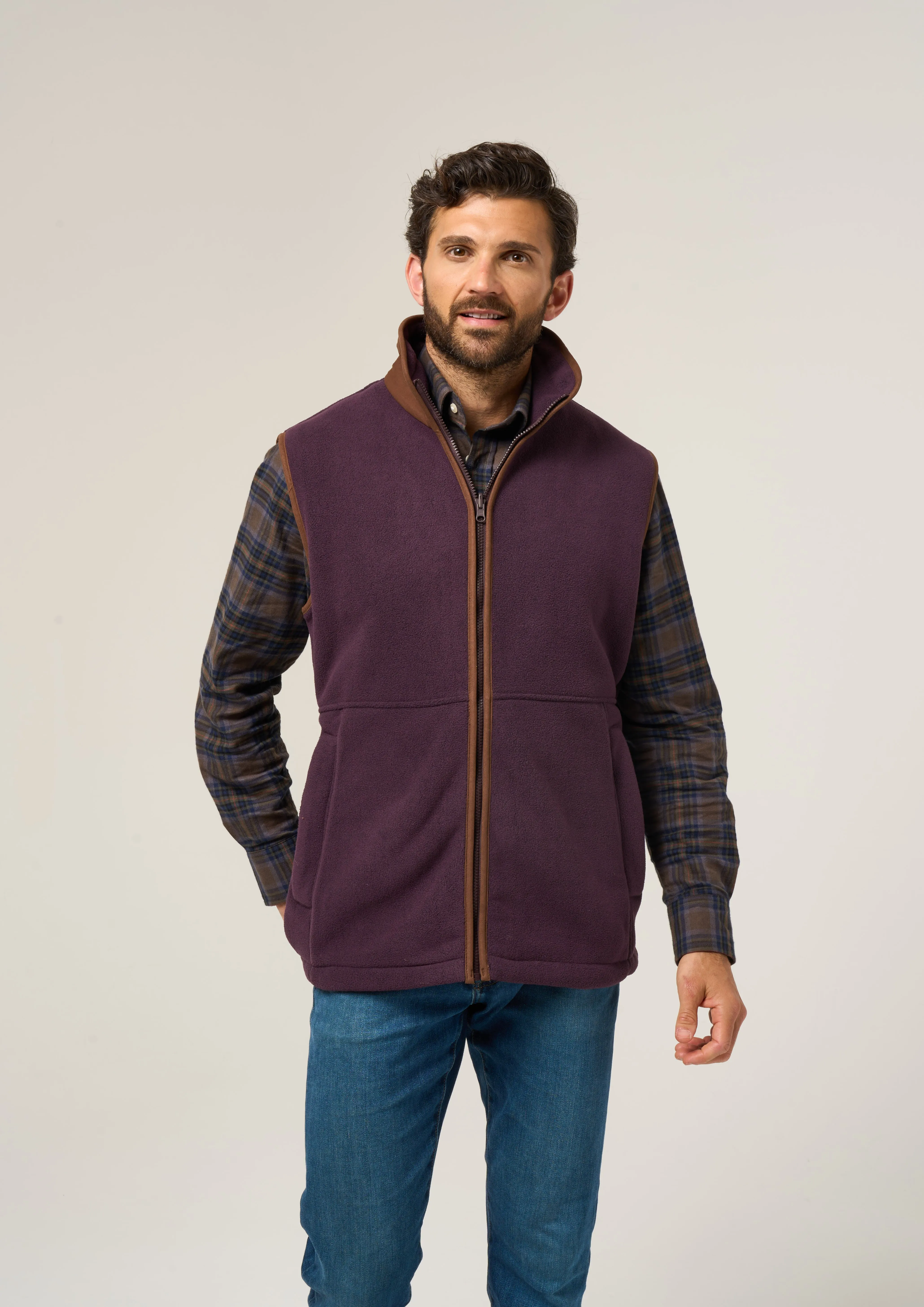 Aylsham Men's Fleece Gilet In Plum - Regular Fit