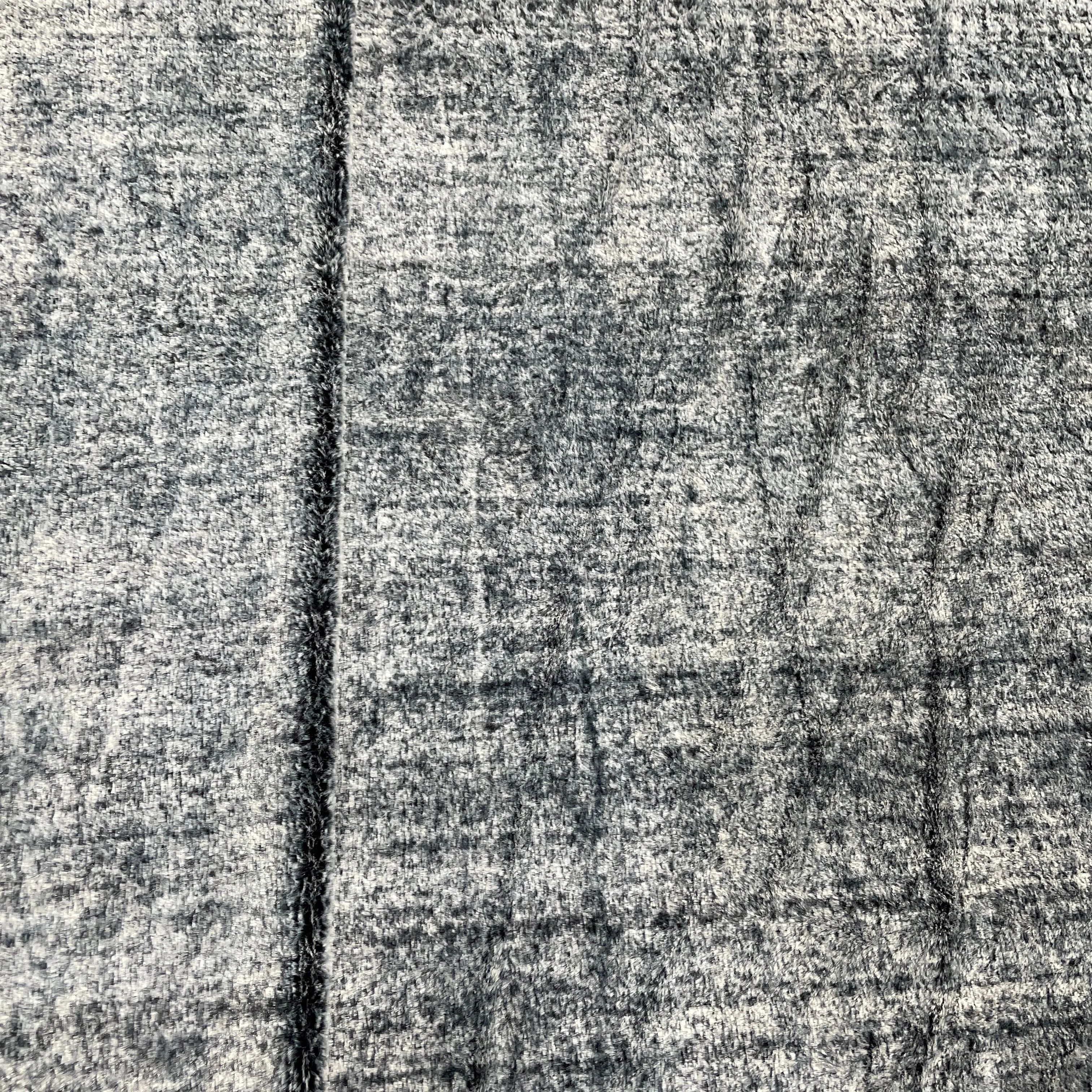 Black Grey Solid Fur Fabric 16