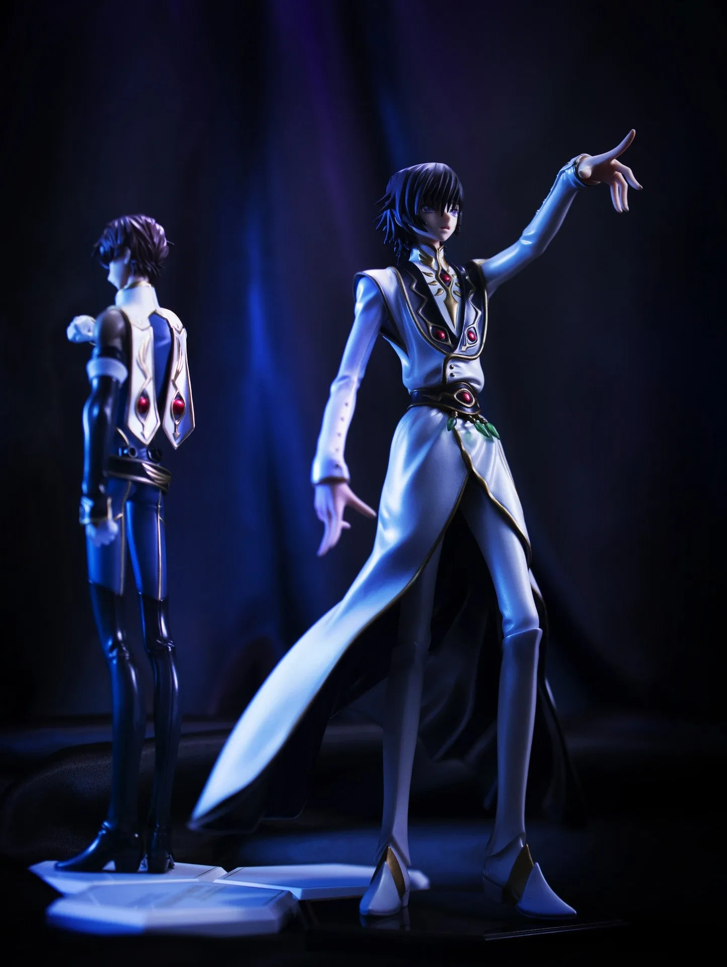 Code Geass Lelouch of the Rebellion R2 Lelouch vi Britannia & Alpha x Omega Series Suzaku Kururugi Knight of Zero Set Merchandise (includes special item)