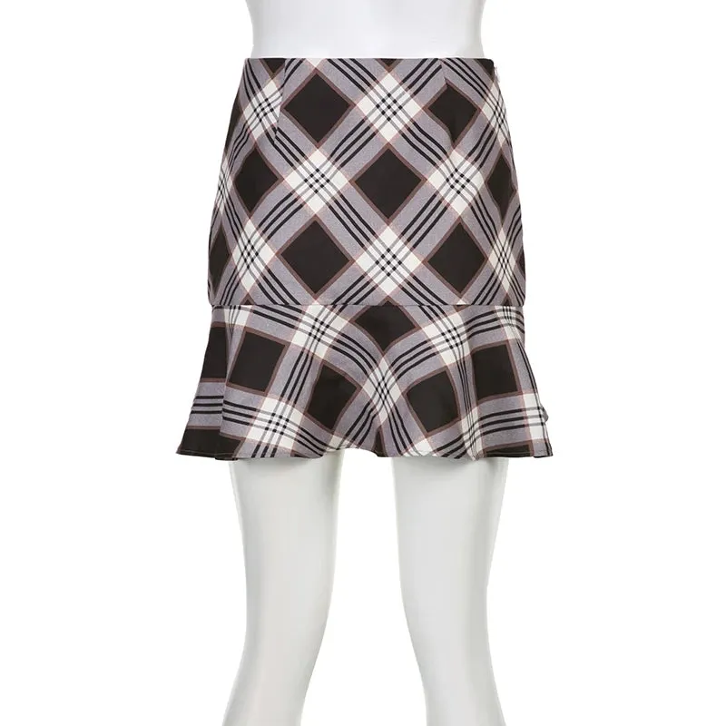 Harajuku Korean Y2K Aesthetic Plaid Skirt Women Preppy England Style A-Line Mini Skirts Ruffles Chic Checkered Bottom