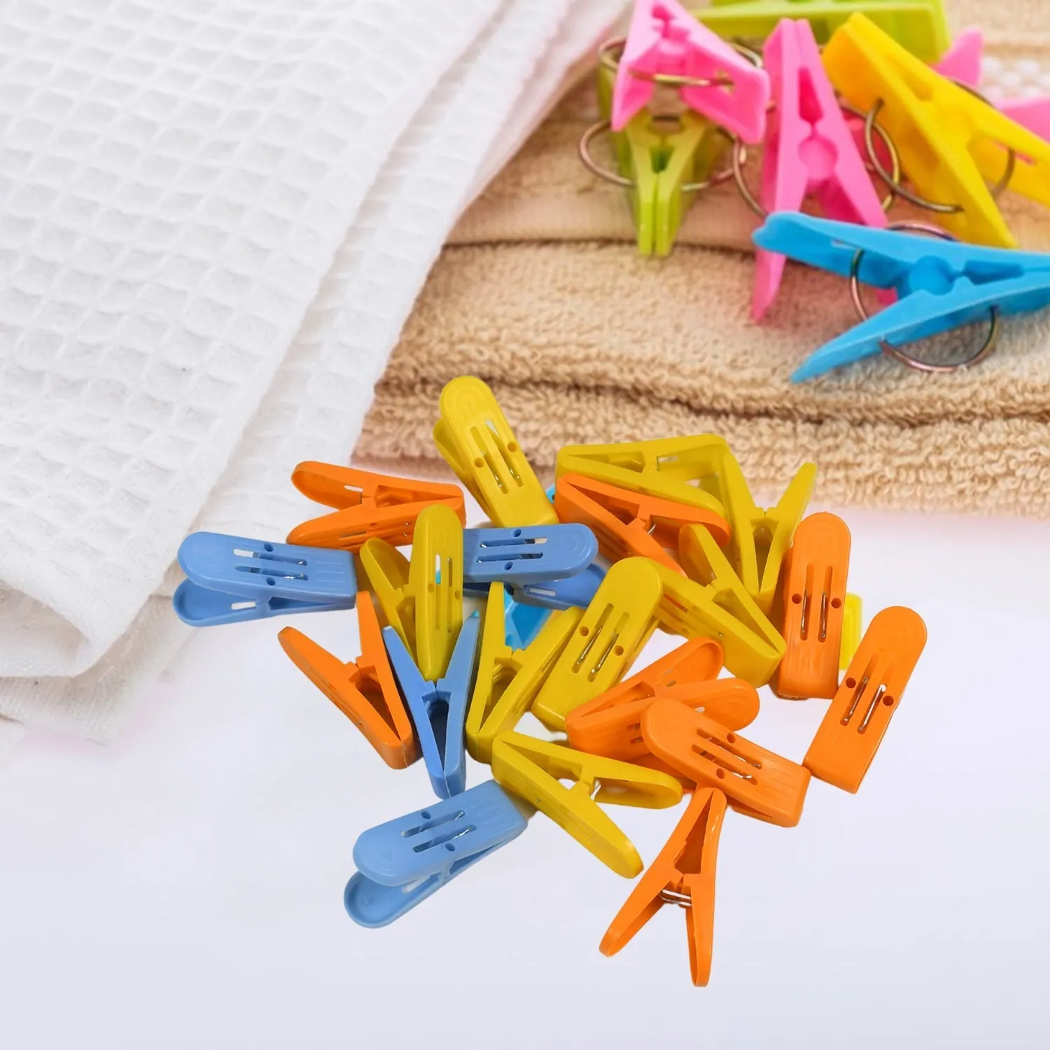 Heavy Duty Anti Rust Cloth Clip Quilt Drying Pins Multipurpose Clothes Pins For Indoor and Outdoor Use Strong and Durable Plastic Clips for Clothes Drying, Hanging And Organizing