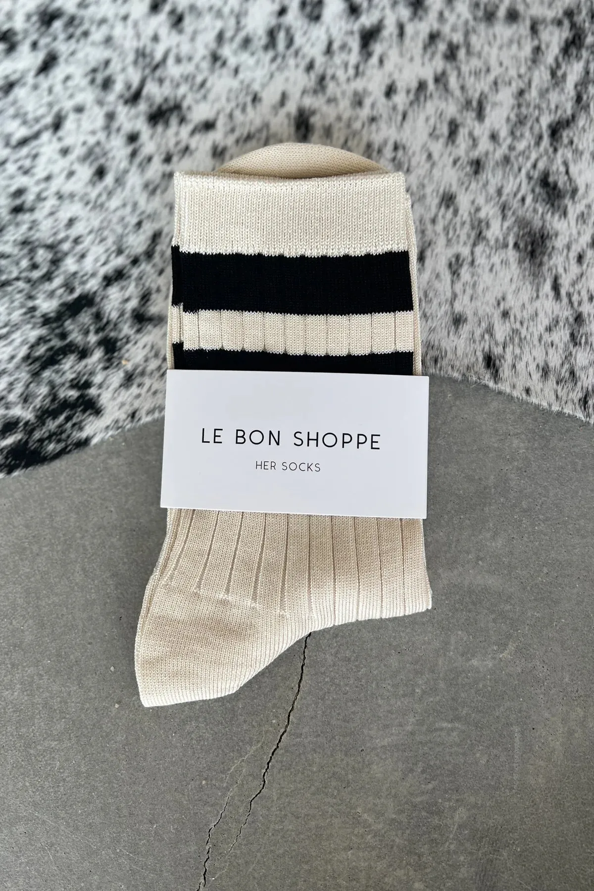 HER VARSITY SOCKS CREAM BLACK