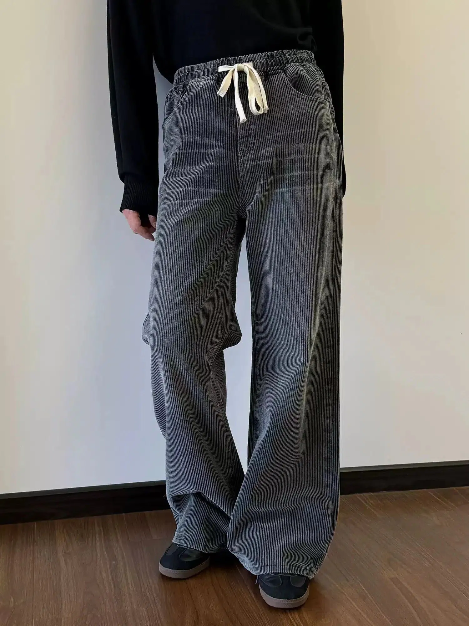 Nine Drawstring Washed Corduroy Pants