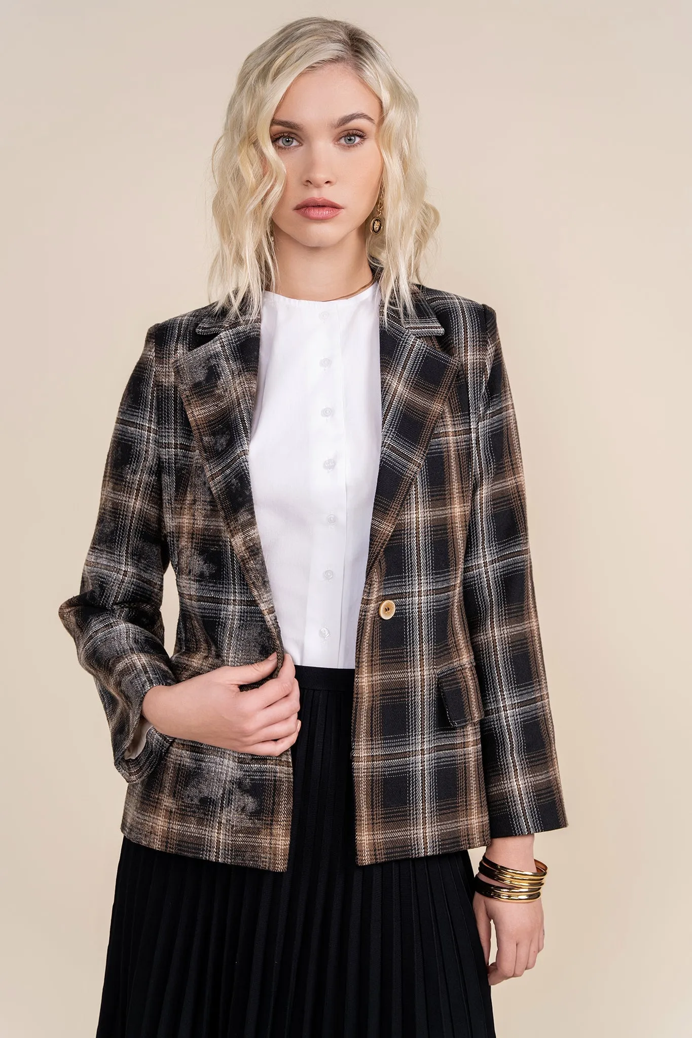 Praia Blazer in Black Plaid