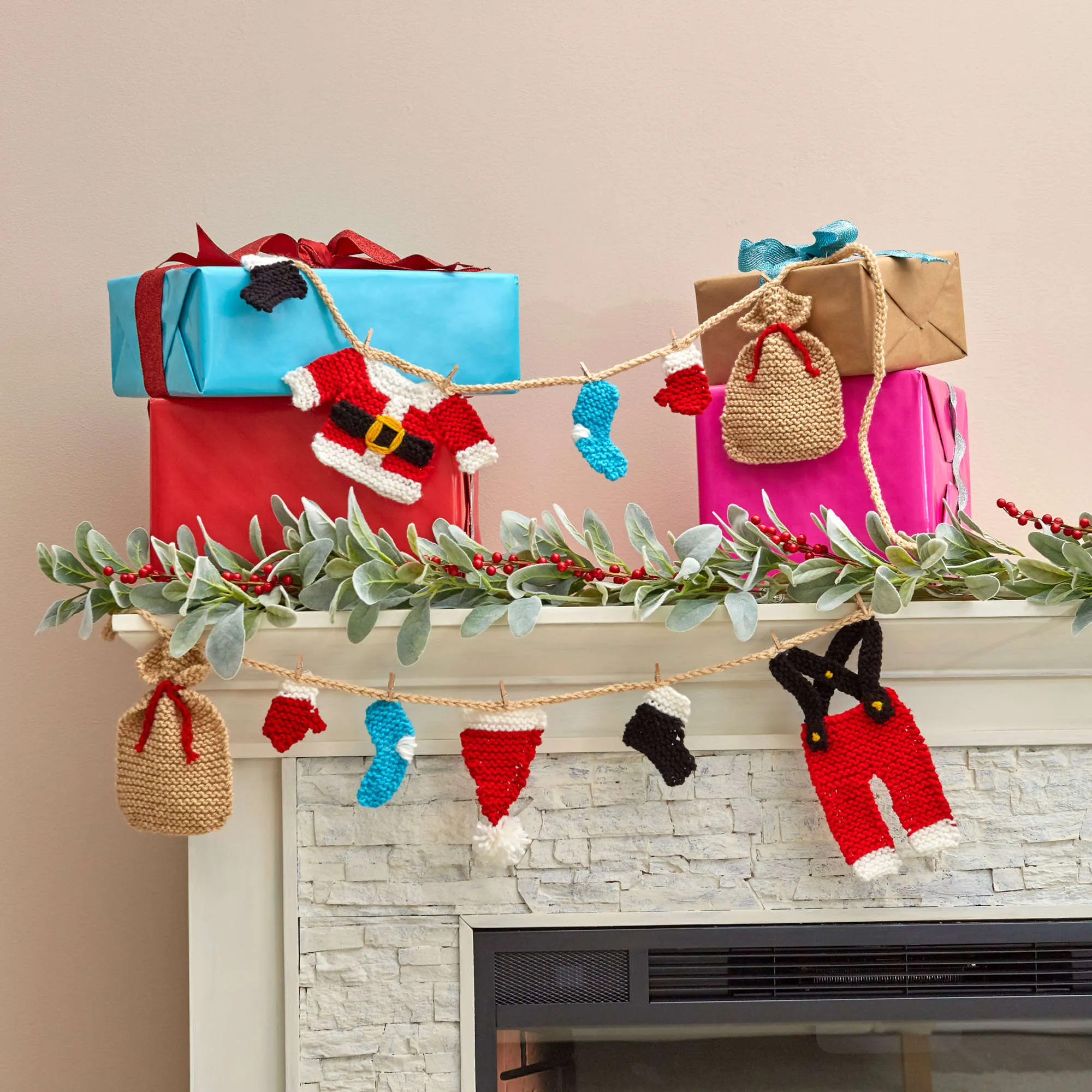 Red Heart Knit Santa's Wardrobe Garland