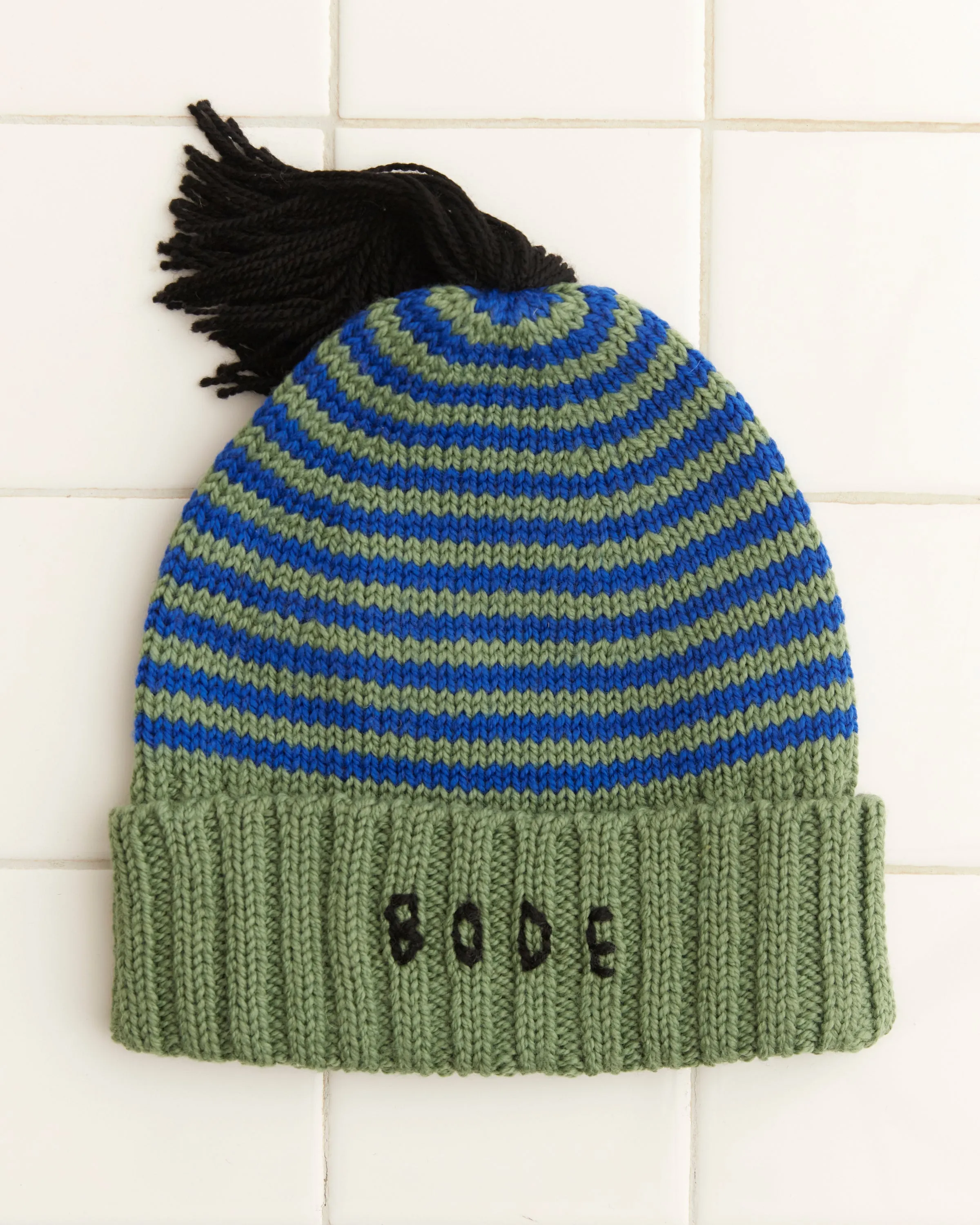 Roll-Up Tassel Beanie - Green