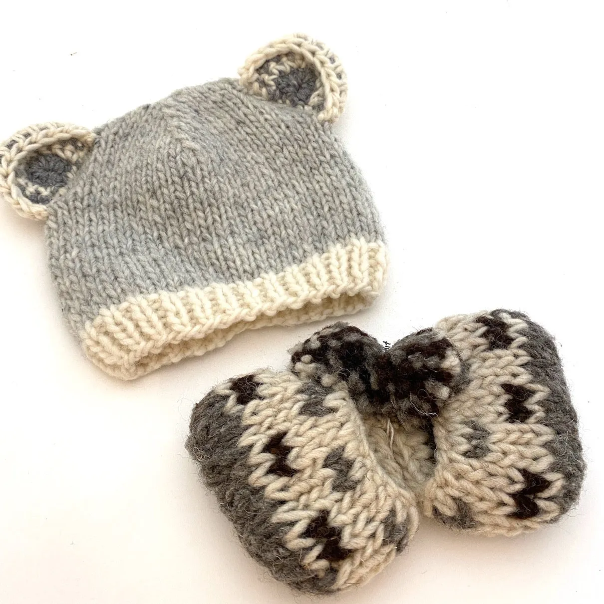 Set--Newborn Booties & Hat