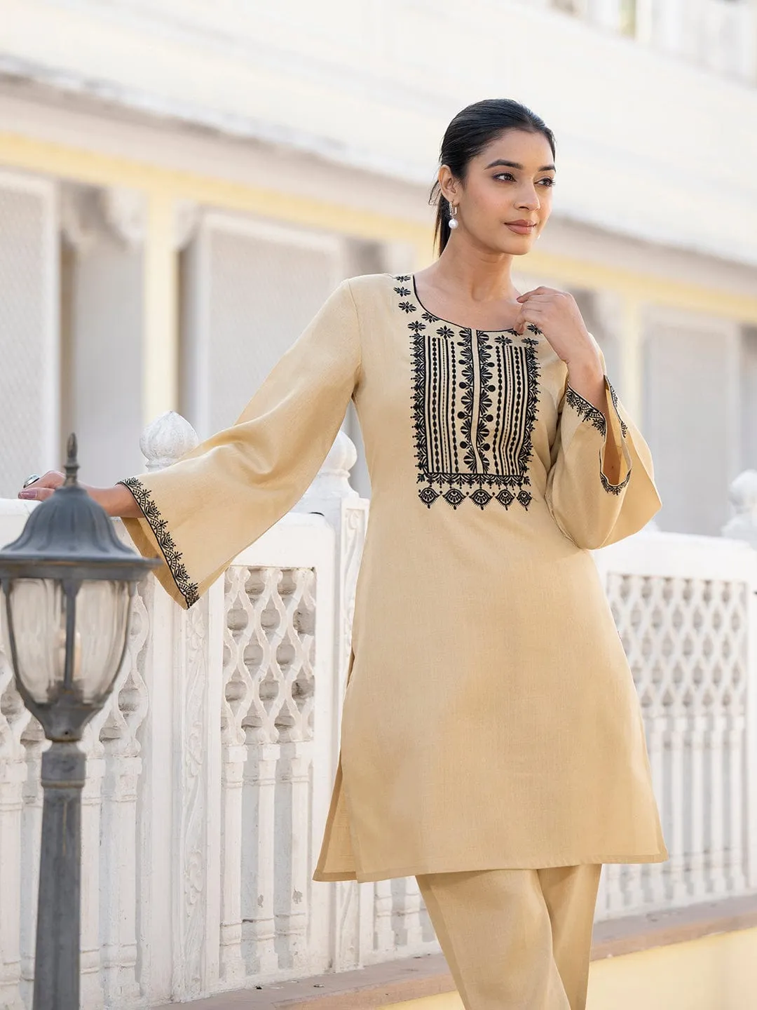 Varanga Biege Floral Embroidered Round Neck Co-Ord Set