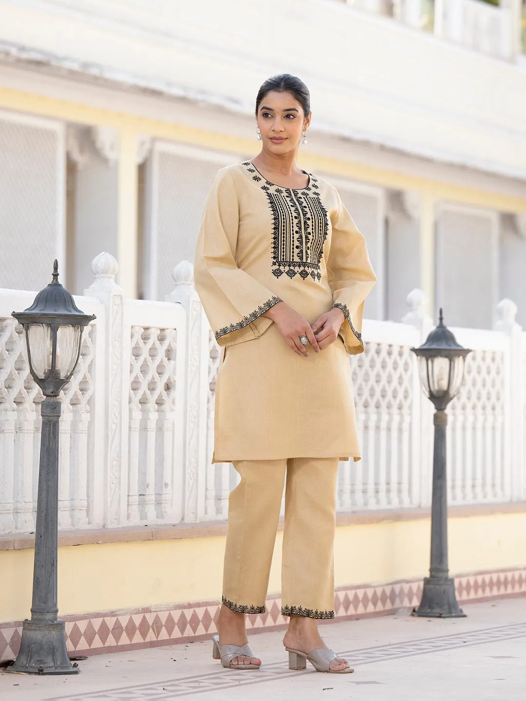 Varanga Biege Floral Embroidered Round Neck Co-Ord Set