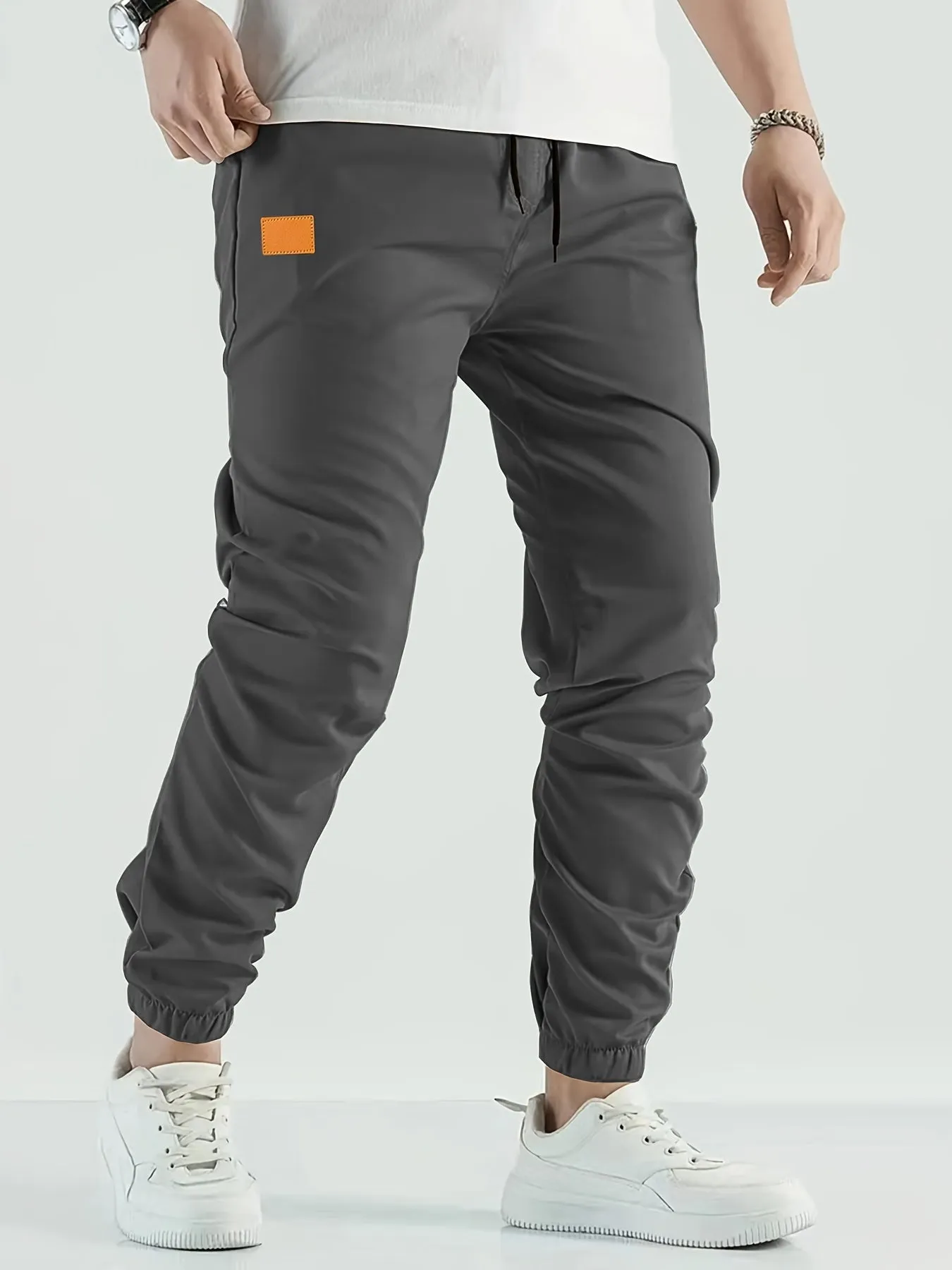 Versatile Mens Cargo Pants Durable Workwear for Outdoor Activities